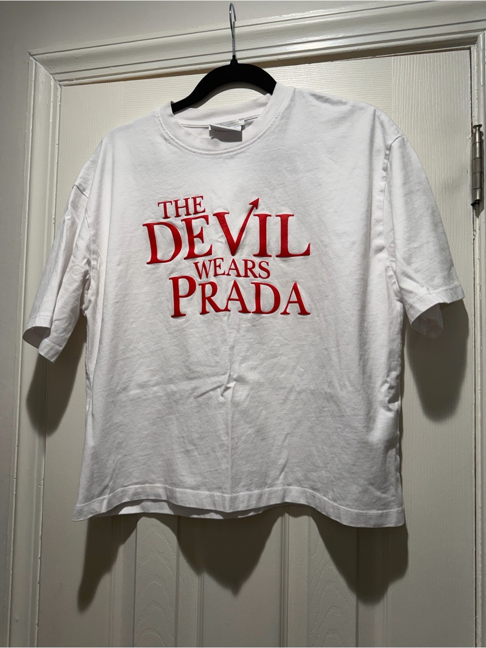 White and Red ‘The Devil Wears Prada' Graphic T-Shirt